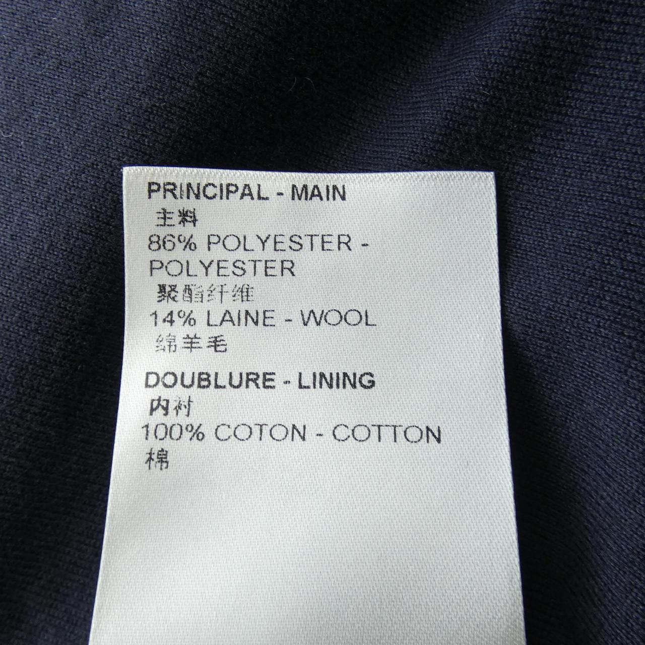 Louis Vuitton Louis Vuitton Louis Vuitton Jacket Others Outerwear HOY15WSQ9 DUTY FREE for USA Size ONE SIZE - 3 Thumbnail
