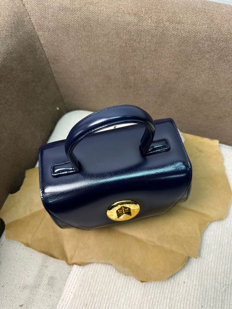Givenchy Givenchy Blue Box Handbag - dmc Size ONE SIZE - 3 Thumbnail