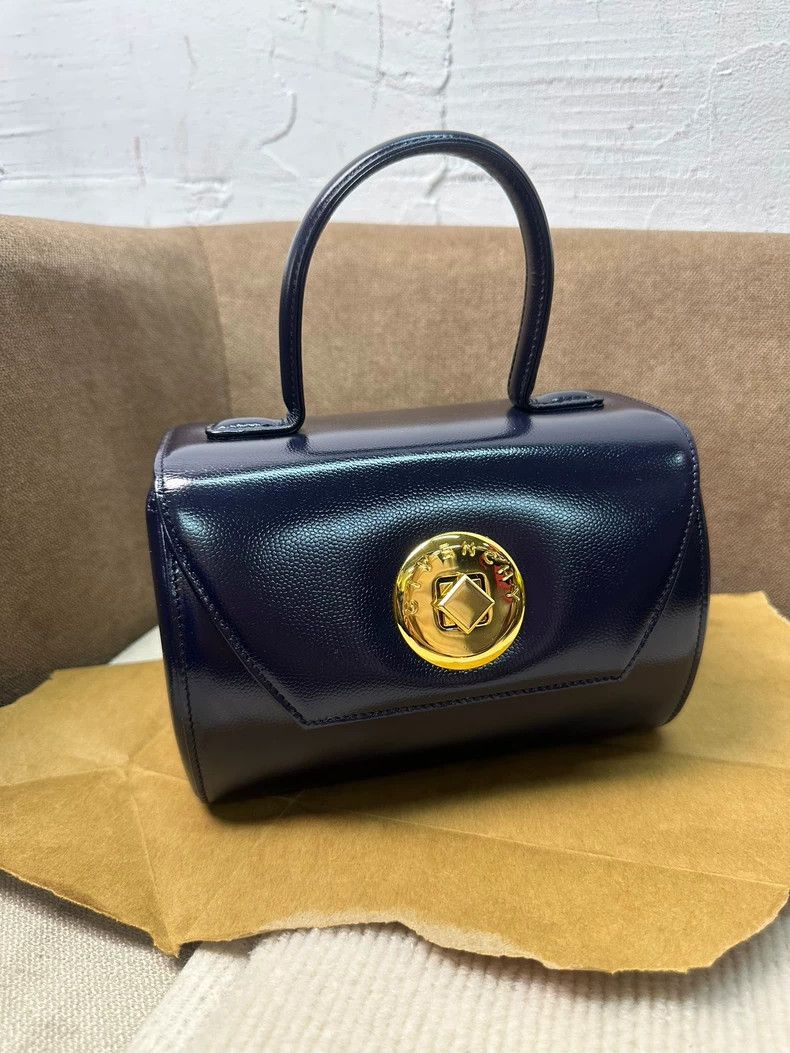 Givenchy Givenchy Blue Box Handbag - dmc Size ONE SIZE - 2 Thumbnail