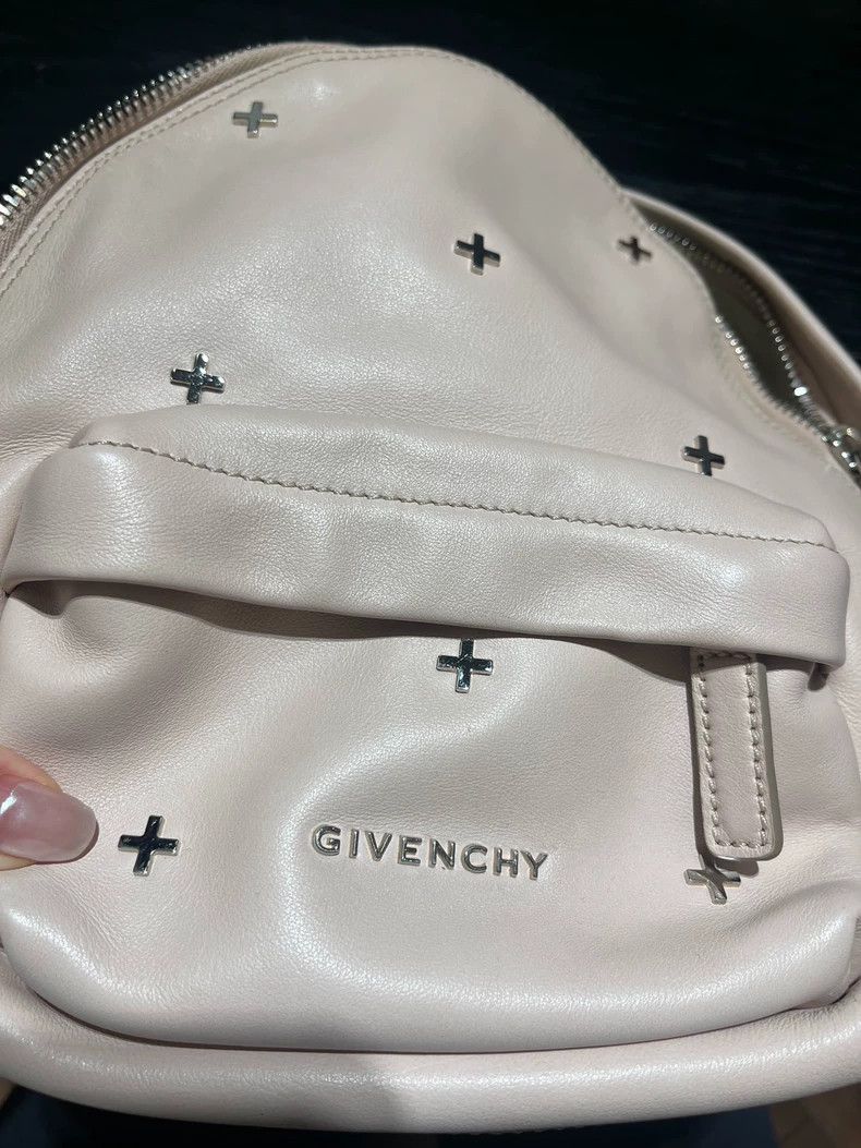 Givenchy Givenchy Pink Leather Backpack - dmc Size ONE SIZE - 4 Thumbnail