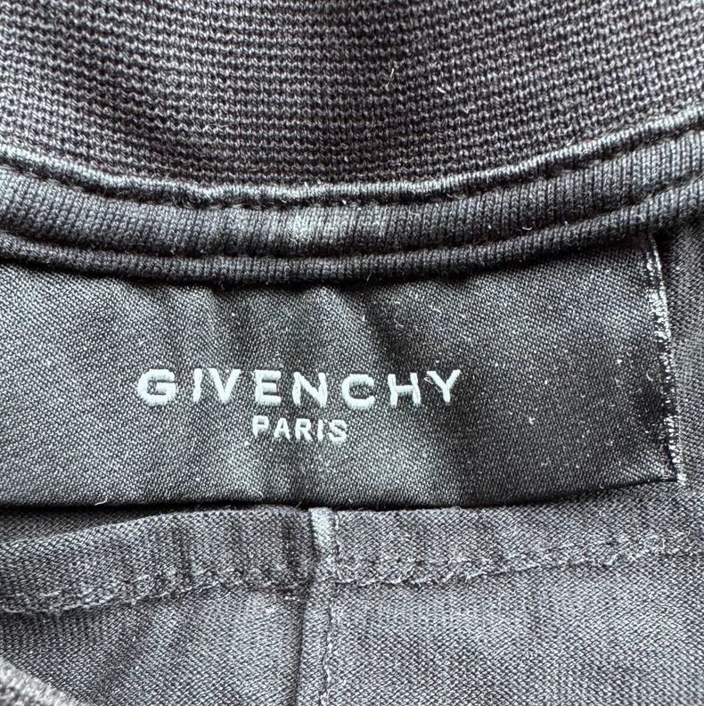 Givenchy Givenchy Dog Print Short Sleeve T-shirt - dmc Size US XS / EU 42 / 0 - 4 Thumbnail