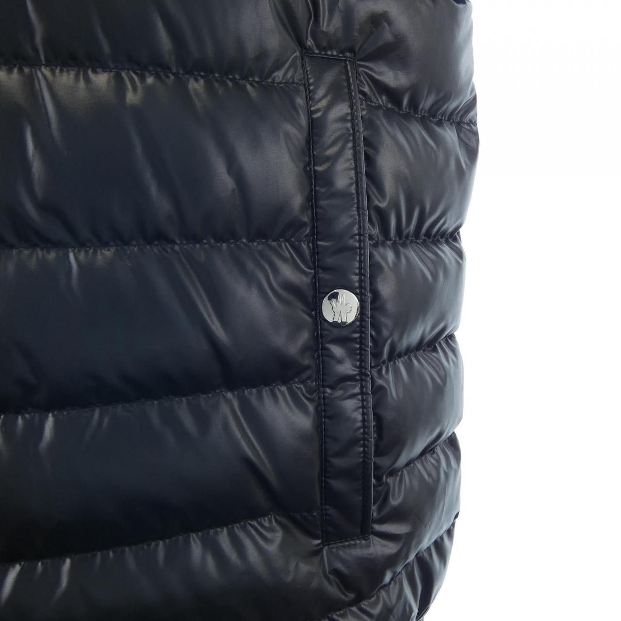 Moncler Moncler Moncler CLAI Down Vest Others Outerwear CLAI DUTY FREE for USA Size ONE SIZE - 7 Thumbnail