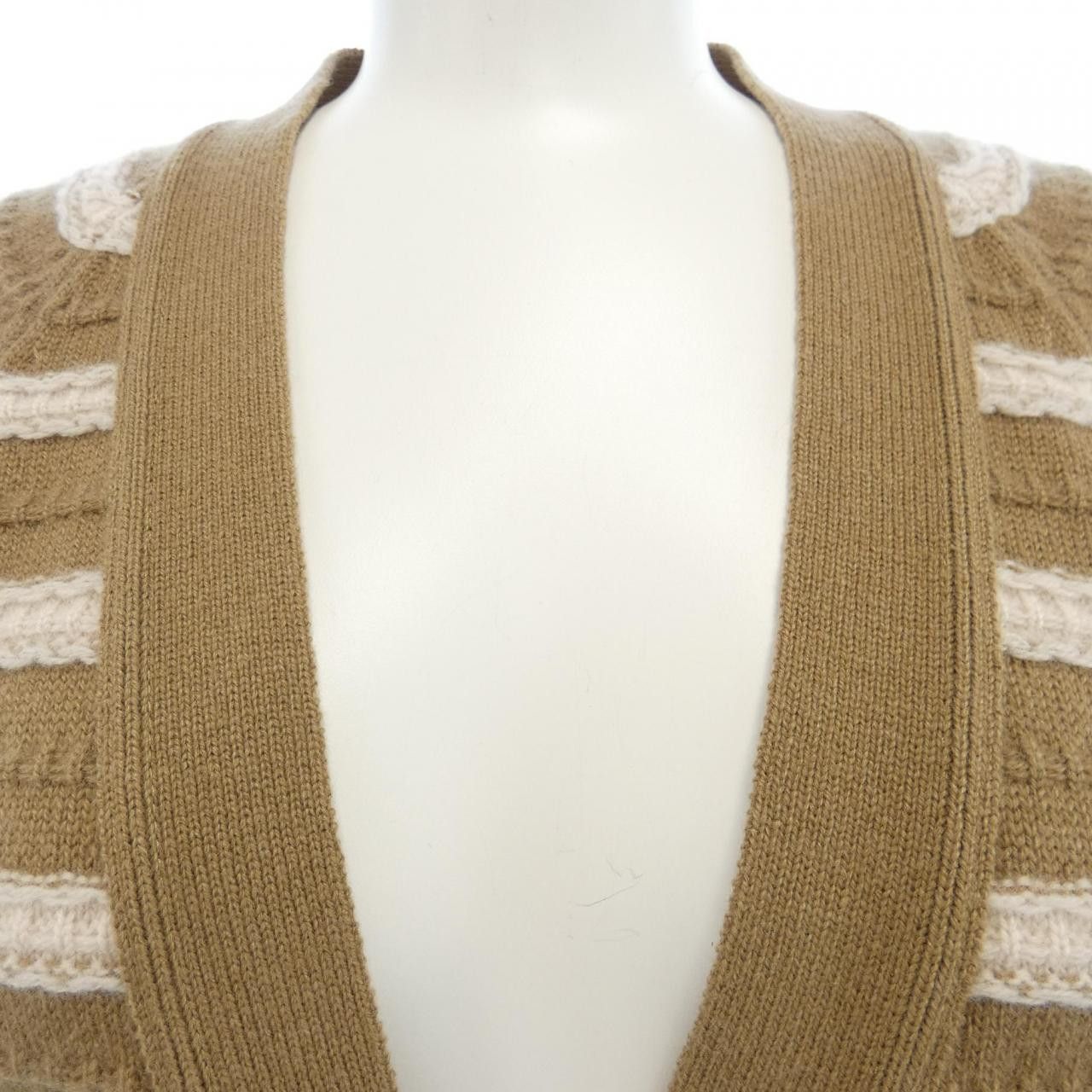 Chanel Chanel Chanel P51639K06641 Cashmere Long Cardigan Others Tops P51639K06641 15S DUTY FREE for USA Size ONE SIZE - 5 Thumbnail