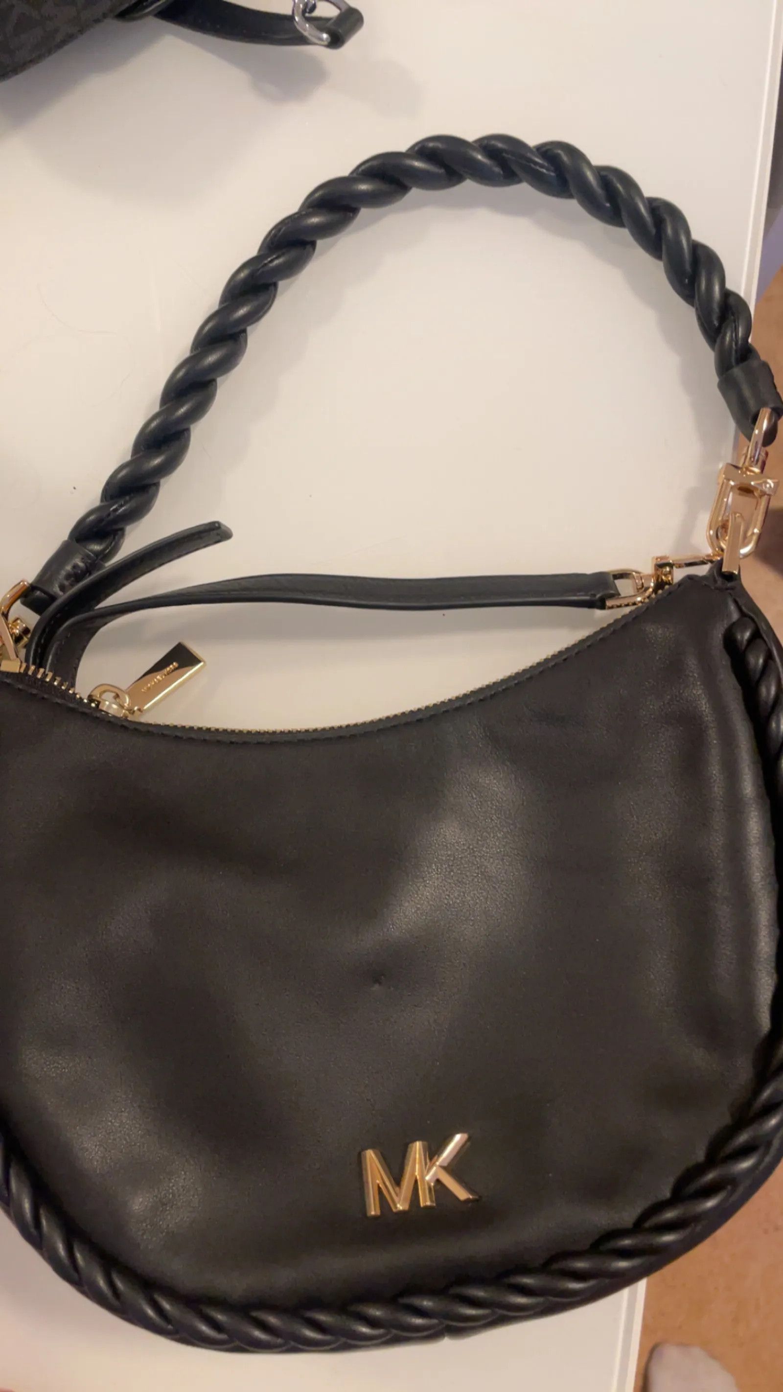 Michael Kors Michael Kors Bucket Bag Size ONE SIZE - 2 Thumbnail