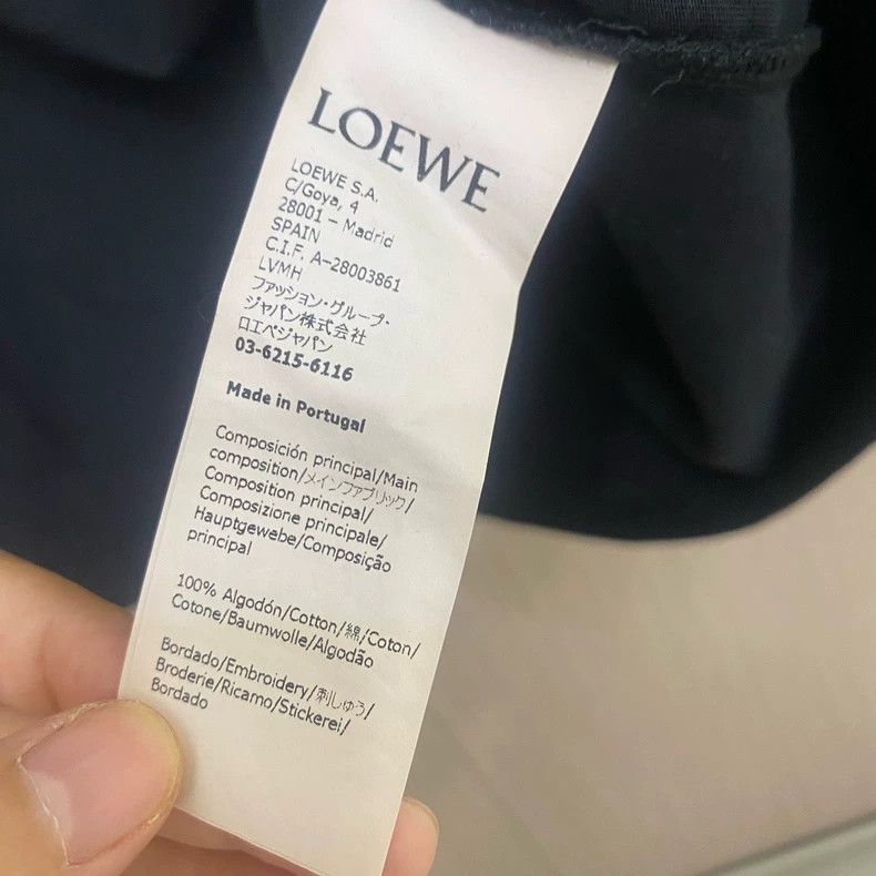 Loewe LOEWE Black Crewneck Graphic T-Shirt - dmc Size US S / EU 44-46 / 1 - 4 Thumbnail
