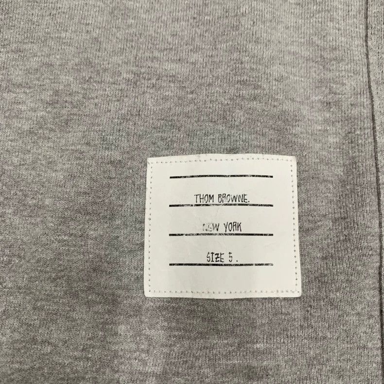 Thom Browne THOM BROWNE TB Gray Stripe Sweatshirt - dmc Size US XXL / EU 58 / 5 - 5 Thumbnail