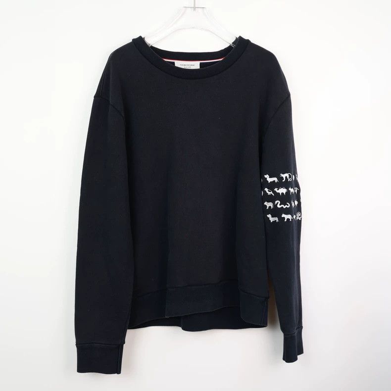 Thom Browne Thom Browne Animal Embroidered Sweatshirt - dmc Size US L / EU 52-54 / 3 - 2 Thumbnail
