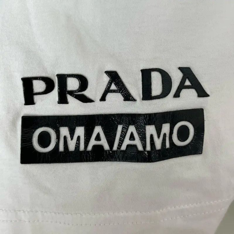 Prada Prada White Cotton Men's T-Shirt with Graphic Size US S / EU 44-46 / 1 - 5 Thumbnail