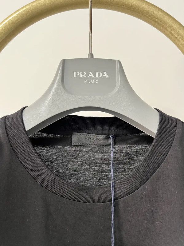 Prada Prada Black Cotton Men's T-Shirt XL Size US XL / EU 56 / 4 - 2 Thumbnail