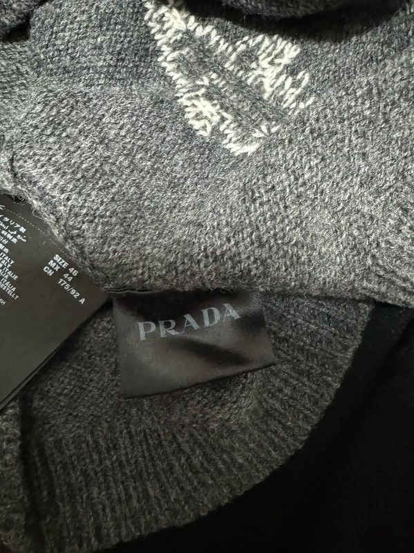 Prada Prada Colorful Wool Embroidered Knit Sweater Size US S / EU 44-46 / 1 - 4 Thumbnail