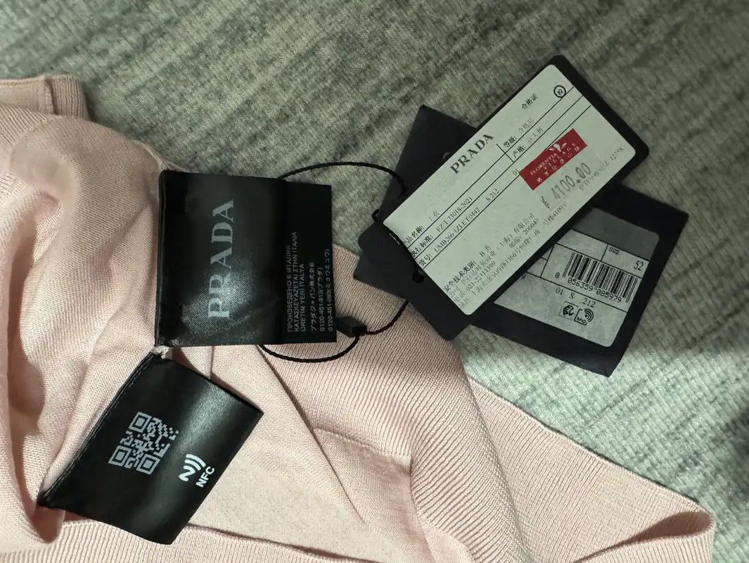Prada Prada Pink Wool Logo Knitted Men's Sweater Size US L / EU 52-54 / 3 - 2 Thumbnail