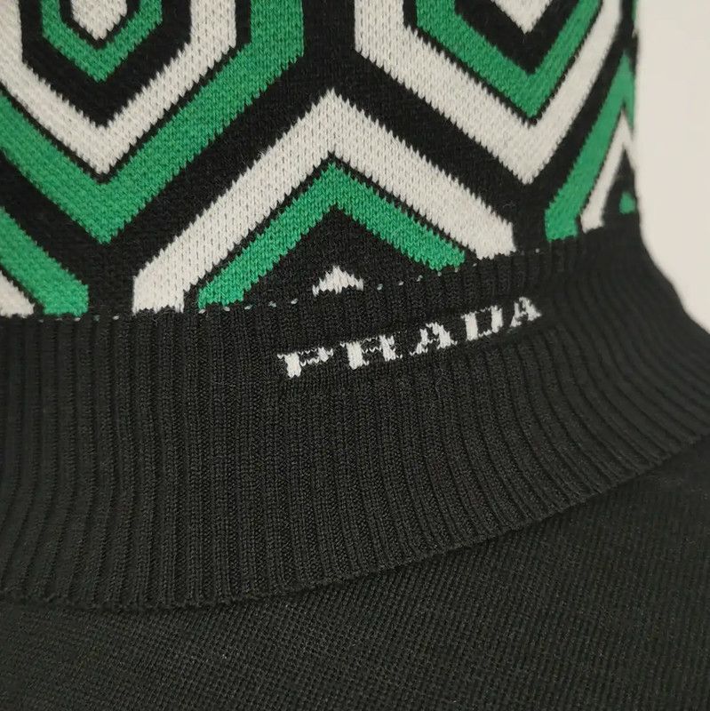Prada Prada Black Wool Logo Knit Pullover for Men Size US L / EU 52-54 / 3 - 3 Thumbnail