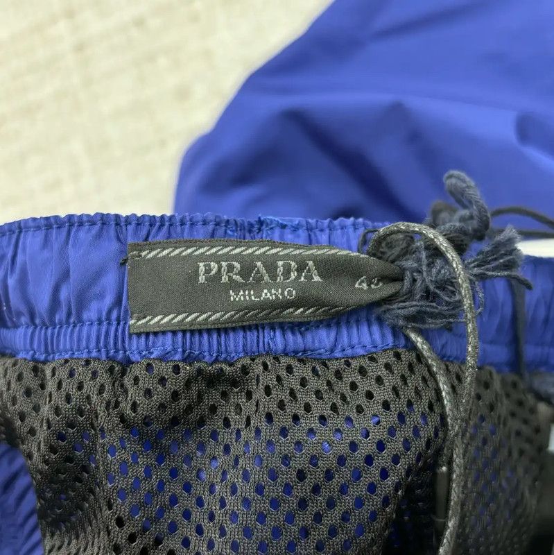 Prada Prada Men's Summer Blue Nylon Shorts Size US 26 / EU 42 - 4 Thumbnail