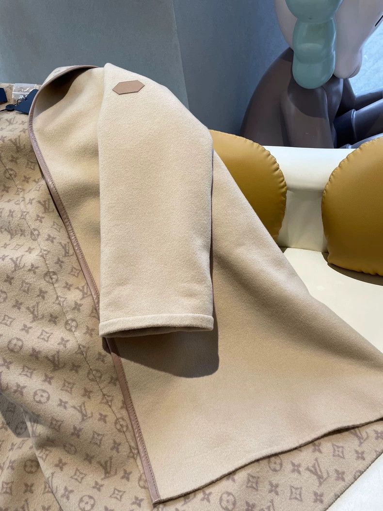 Louis Vuitton LV Monogram Camel Long Coat - dmc Size US M / EU 48-50 / 2 - 6 Thumbnail
