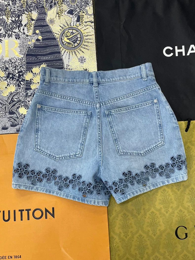 Chanel Chanel 24P Blue High-Waist Shorts - dmc Size US 34 / EU 50 - 3 Thumbnail