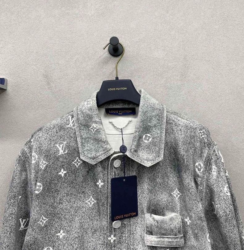 Louis Vuitton LV Gray White Star Print Denim Jacket - dmc Size US L / EU 52-54 / 3 - 4 Thumbnail