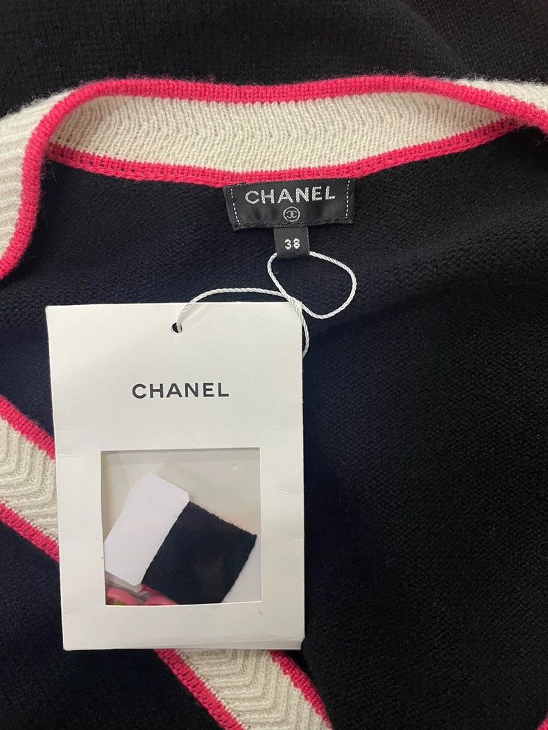 Chanel Chanel Black White Cashmere Cardigan - dmc Size US M / EU 48-50 / 2 - 4 Thumbnail