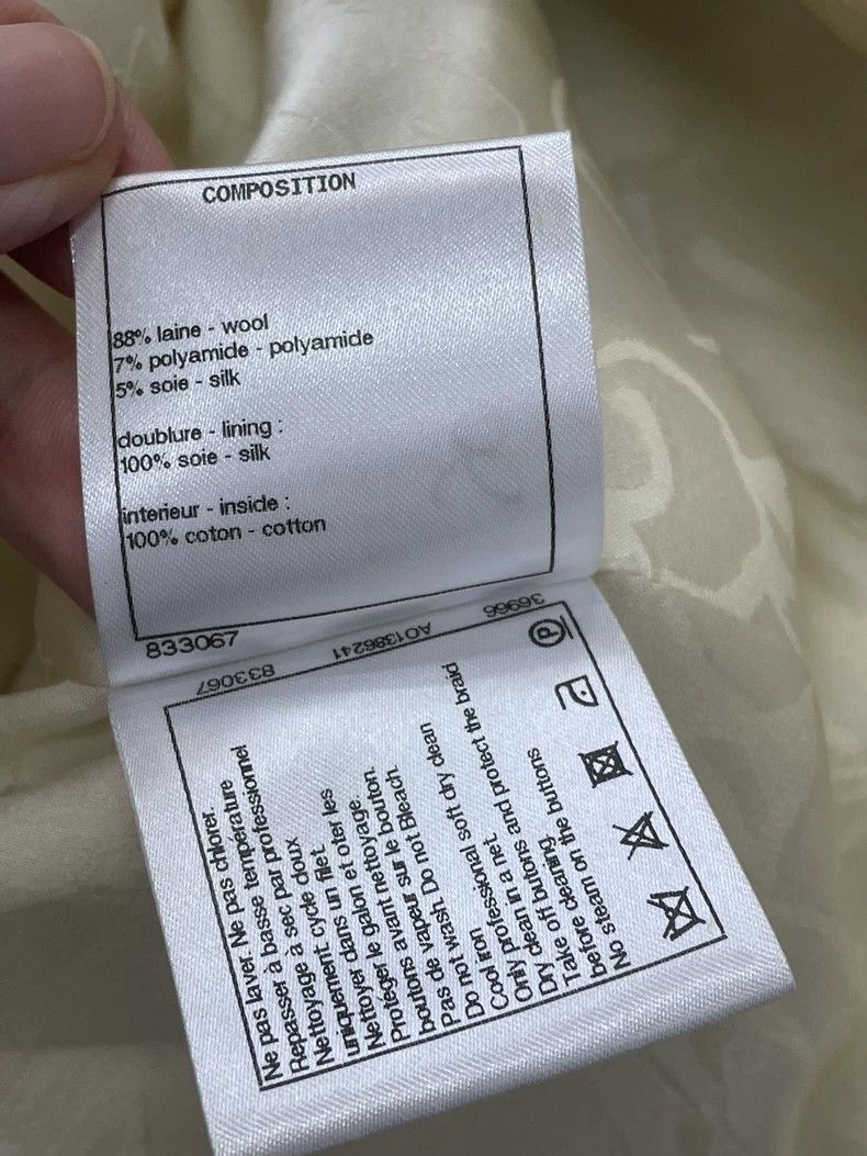 Chanel Chanel White Trimmed Jacket - dmc Size US M / EU 48-50 / 2 - 5 Thumbnail
