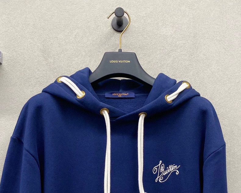 Louis Vuitton LV Navy Embroidered Hoodie XS - dmc Size US XS / EU 42 / 0 - 5 Thumbnail