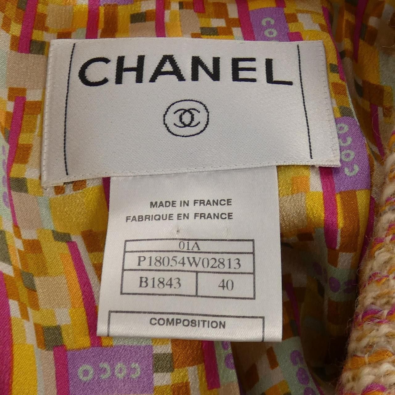 Chanel Chanel Chanel P18054W02813 Jacket Others Outerwear P18054W02813 01A DUTY FREE for USA Size ONE SIZE - 4 Thumbnail