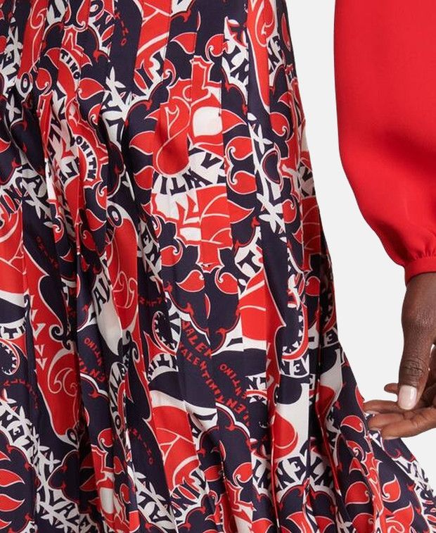 Valentino Silk skirt Size 34" / US 12 / IT 48 - 3 Thumbnail