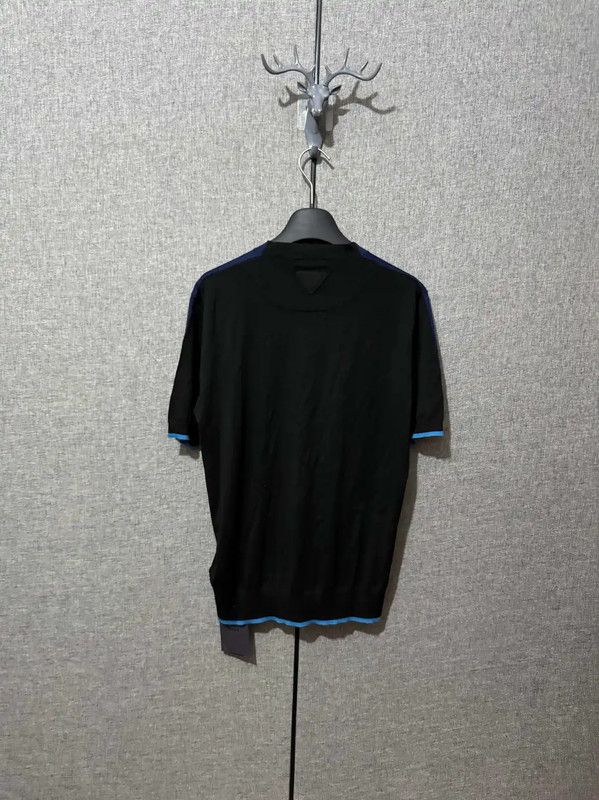 Prada Prada Men's Navy Wool Knit Pullover with Logo Size US M / EU 48-50 / 2 - 2 Thumbnail