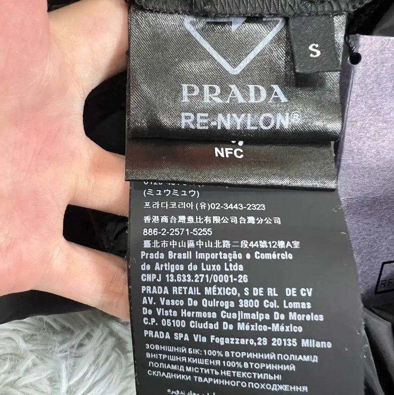 Prada Prada Black Cotton Men's Shorts Size US 26 / EU 42 - 5 Thumbnail