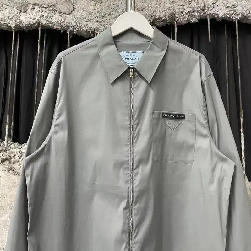 Prada Prada Men's Long Sleeve Grey Shirt Size US M / EU 48-50 / 2 - 3 Thumbnail