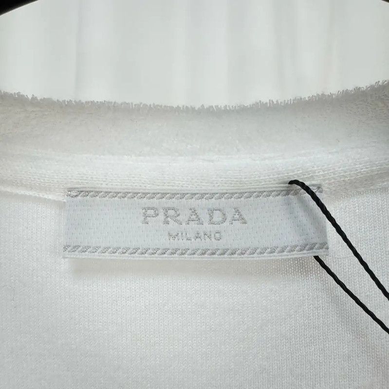 Prada Prada Men's White Logo Short Sleeve T-Shirt Size US L / EU 52-54 / 3 - 5 Thumbnail