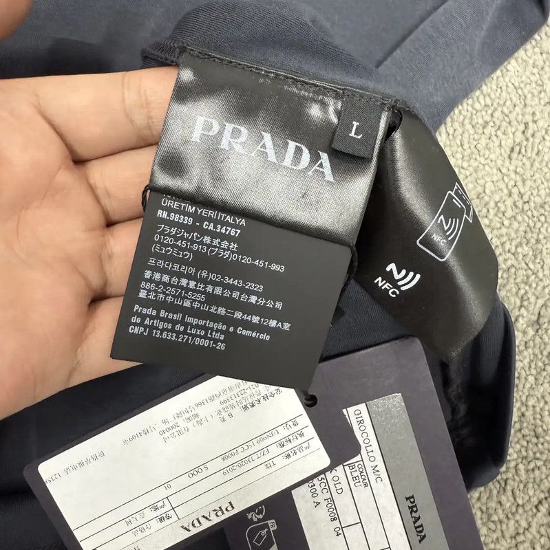 Prada Prada Gray Cotton Logo Short Sleeve T-shirt Size US L / EU 52-54 / 3 - 4 Thumbnail