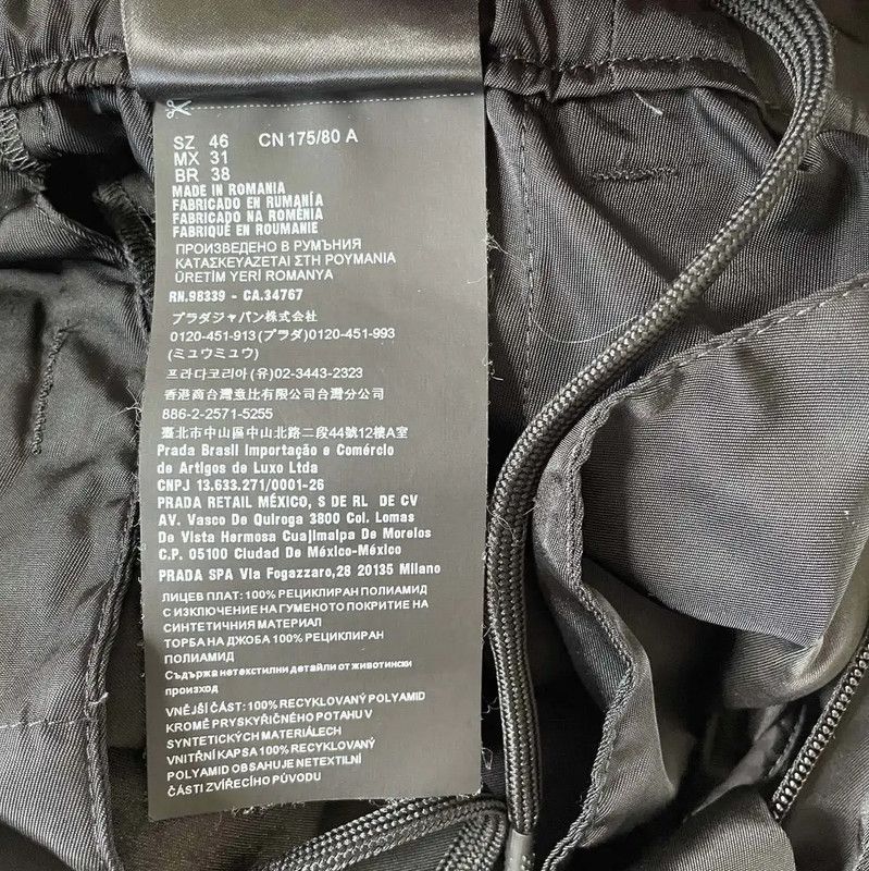 Prada Prada Black Nylon Cargo Shorts for Men Size US 27 - 5 Thumbnail