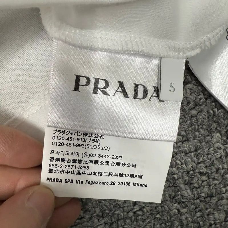 Prada Prada Men's White Cotton T-Shirt Size US S / EU 44-46 / 1 - 3 Thumbnail