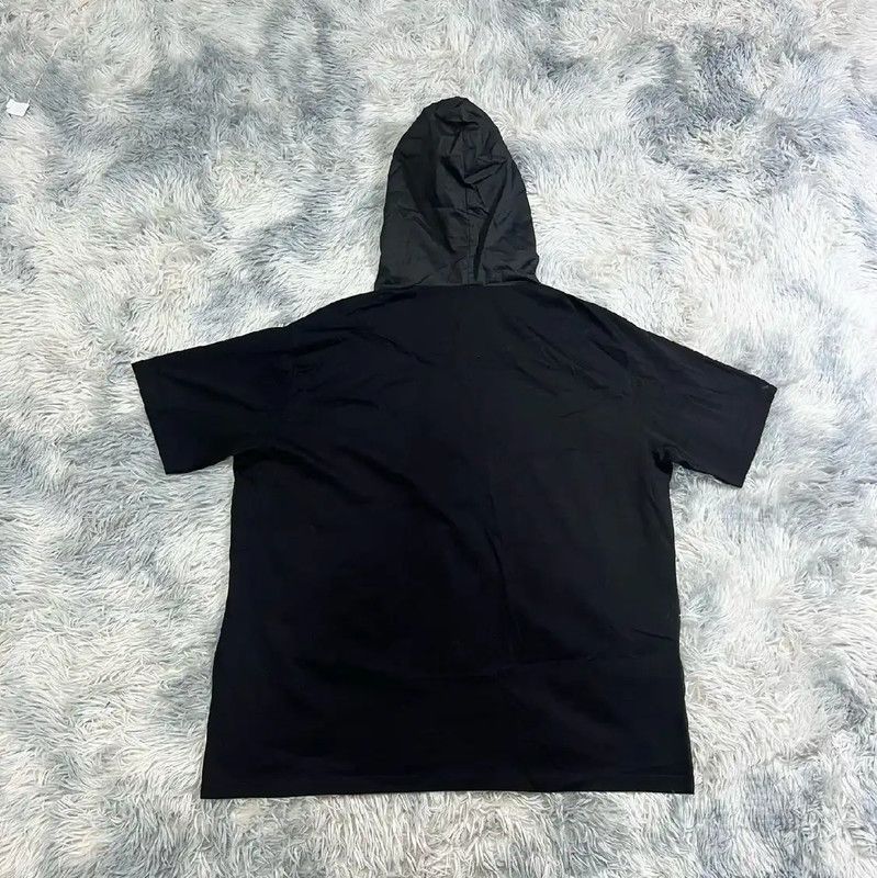 Prada Prada Black Hooded Short Sleeve T-Shirt Size US L / EU 52-54 / 3 - 2 Thumbnail