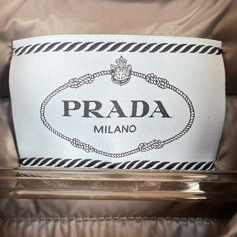 Prada Prada Men's Puffer Jacket in Deep Navy Size US M / EU 48-50 / 2 - 3 Thumbnail