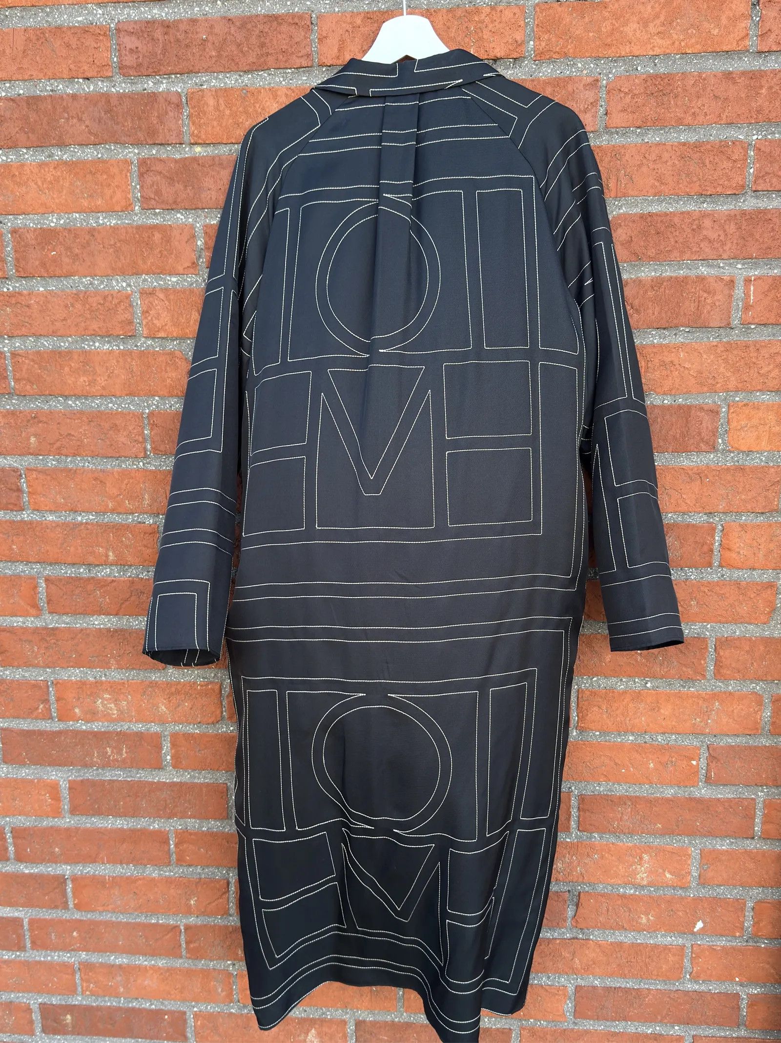 Toteme Toteme Monogram silk dress Dress Size XS / US 0-2 / IT 36-38 - 5 Thumbnail
