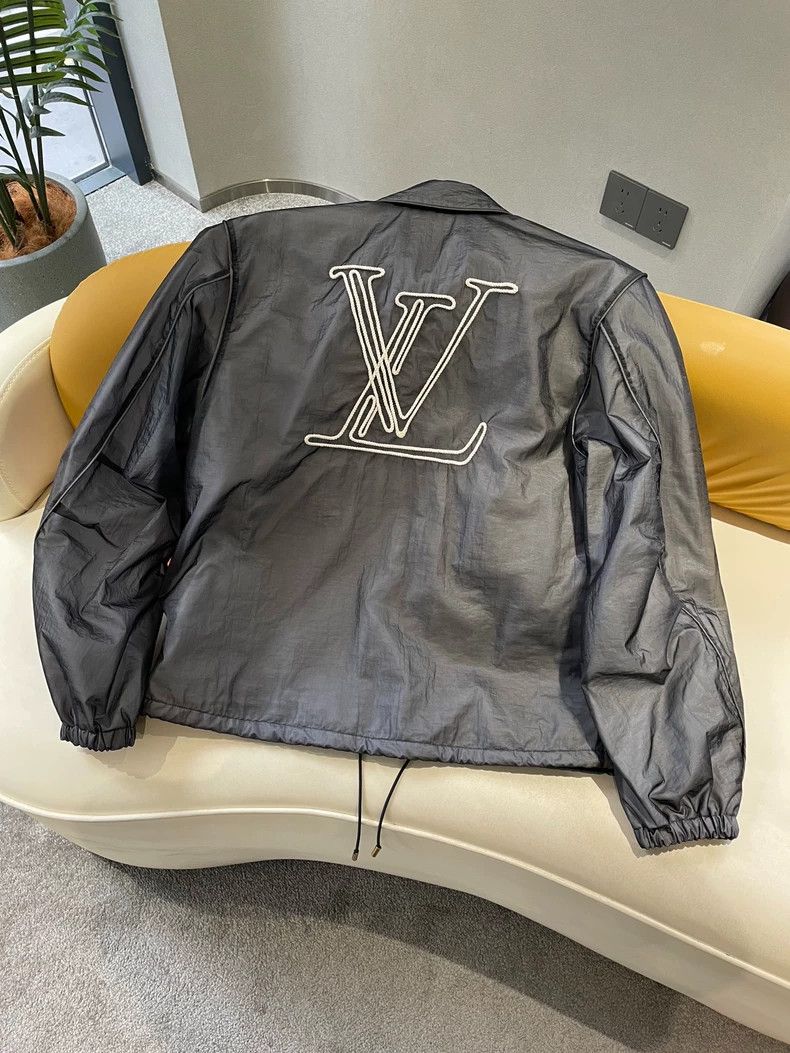 Louis Vuitton LV 2024 Embroidered Logo Gray Jacket - dmc Size US XL / EU 56 / 4 - 2 Thumbnail