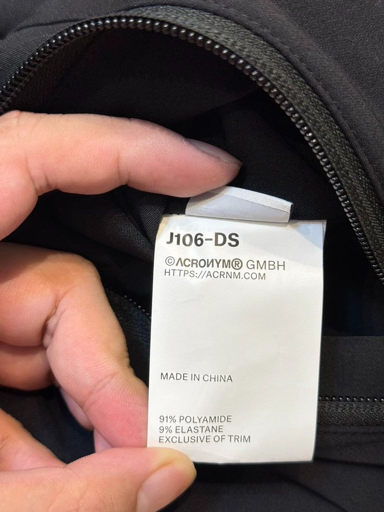 Acronym Acronym J106-DS Jacket - dmc Size US S / EU 44-46 / 1 - 6 Thumbnail