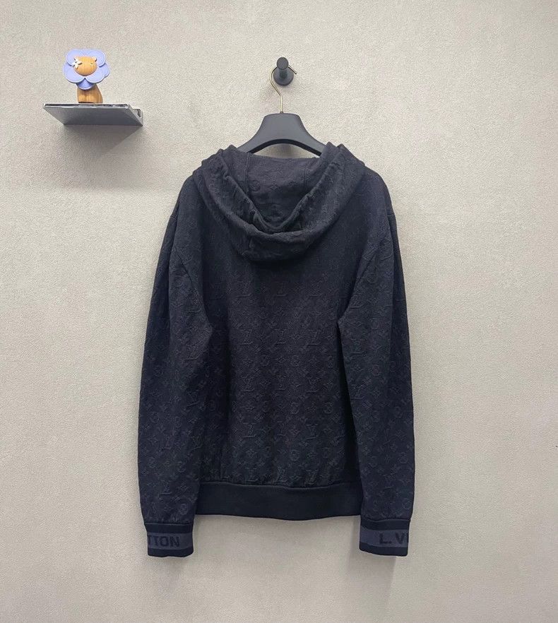 Louis Vuitton Louis Vuitton SS23 Logo Wool Sweatshirt - dmc Size US M / EU 48-50 / 2 - 3 Thumbnail