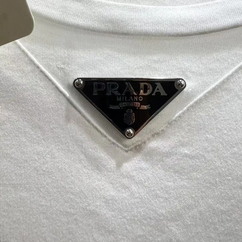 Prada Prada White Cotton T-Shirt for Men Size US L / EU 52-54 / 3 - 3 Thumbnail