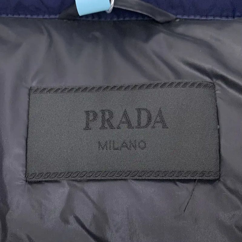 Prada Prada Men's Down Jacket in Dark Blue Size US L / EU 52-54 / 3 - 6 Thumbnail