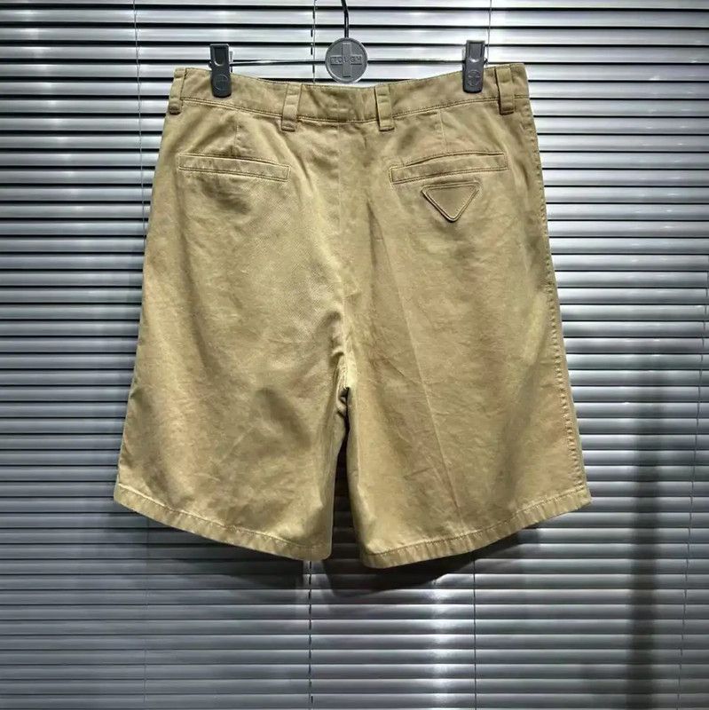 Prada Prada Khaki Cotton Casual Shorts for Summer Size US 32 / EU 48 - 2 Thumbnail