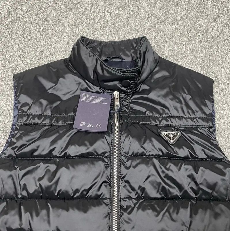 Prada Prada Black Polyester Men's Vest Size US S / EU 44-46 / 1 - 2 Thumbnail