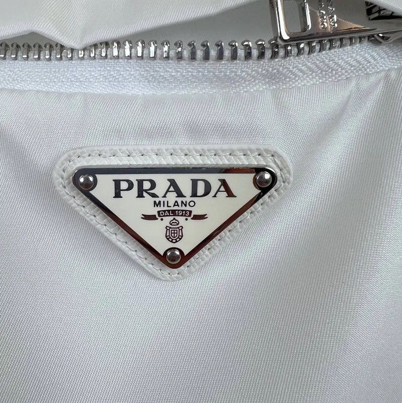 Prada Prada Men's White Nylon Hooded Jacket Size US L / EU 52-54 / 3 - 8 Thumbnail