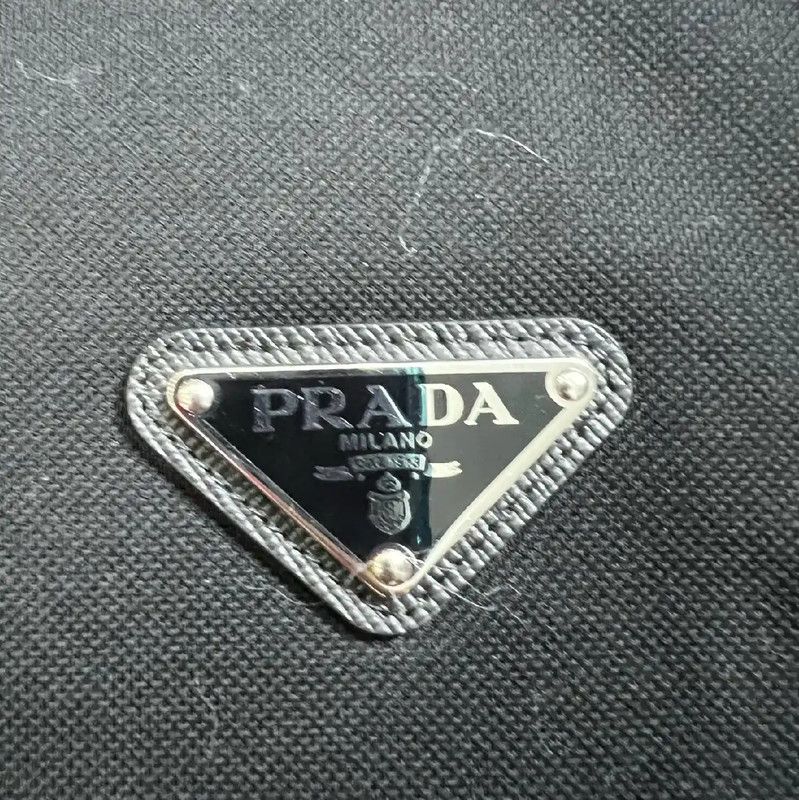 Prada Prada Black Long Sleeve Knit Shirt for Men Size US XL / EU 56 / 4 - 5 Thumbnail