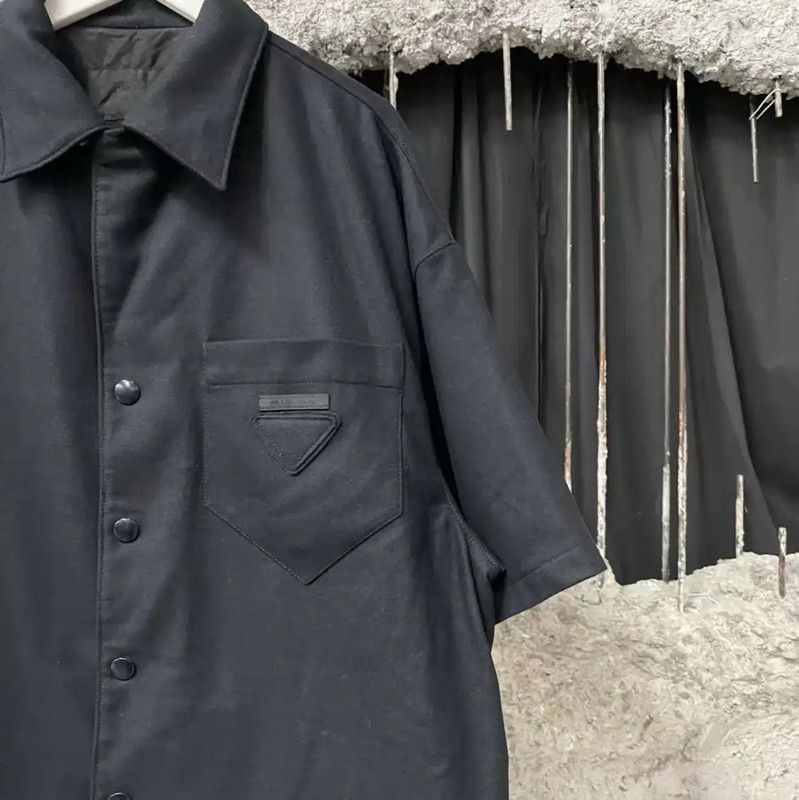 Prada Prada Black Wool Short Sleeve Shirt Size US M / EU 48-50 / 2 - 4 Thumbnail