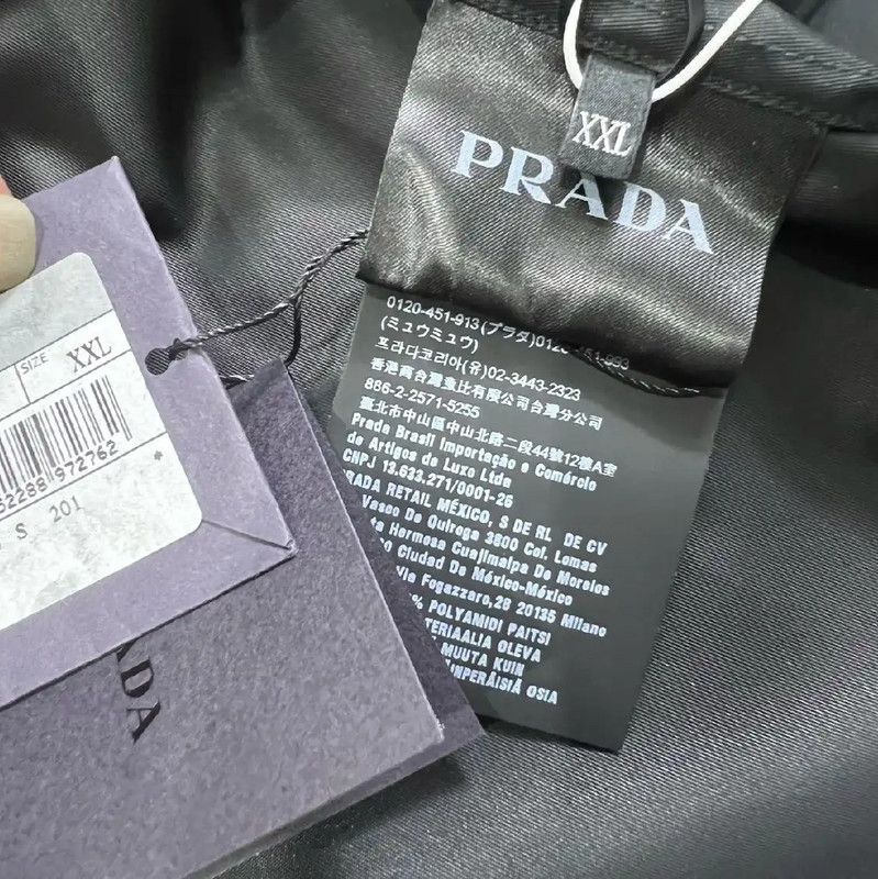 Prada Prada Black and Red Long Sleeve Button-Up Shirt Size US XXL / EU 58 / 5 - 4 Thumbnail