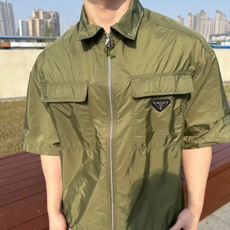 Prada Prada Men's Summer Green Polyester T-Shirt Size US L / EU 52-54 / 3 - 6 Thumbnail