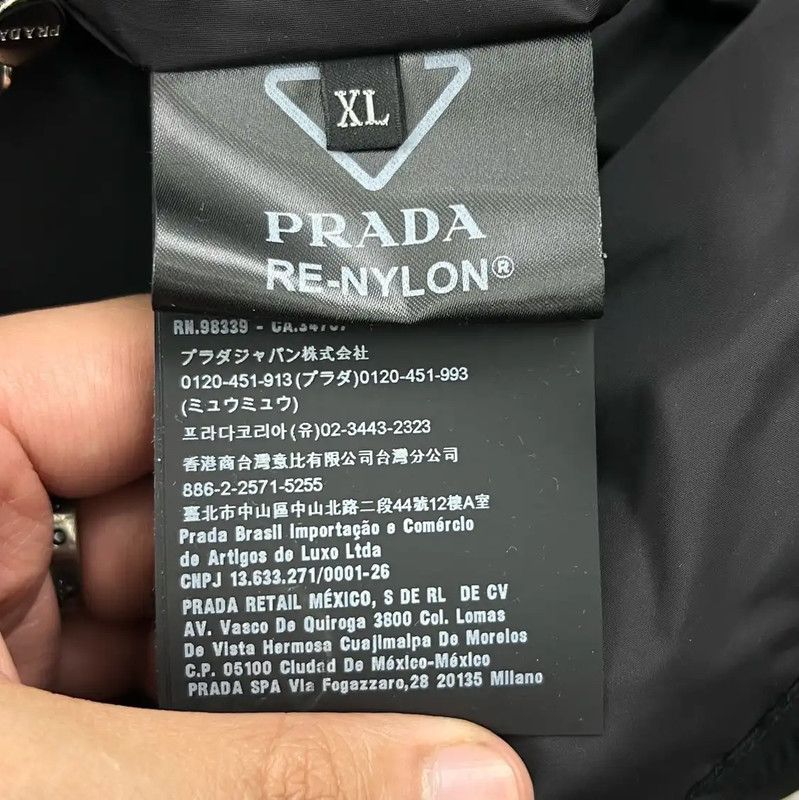 Prada Prada Black Nylon Hooded Jacket for Men Size US XL / EU 56 / 4 - 5 Thumbnail
