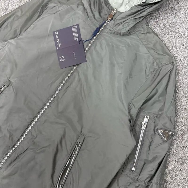 Prada Prada Men's Gray Nylon Light Jacket Size US M / EU 48-50 / 2 - 2 Thumbnail