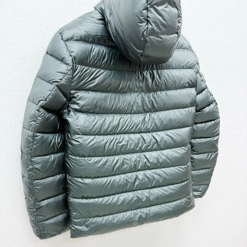 Prada Prada Gray Men's Puffer Jacket in XL Size Size US XL / EU 56 / 4 - 5 Thumbnail